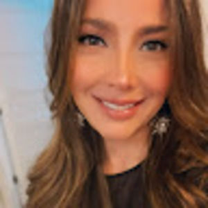 Meet your Posher, Valentina